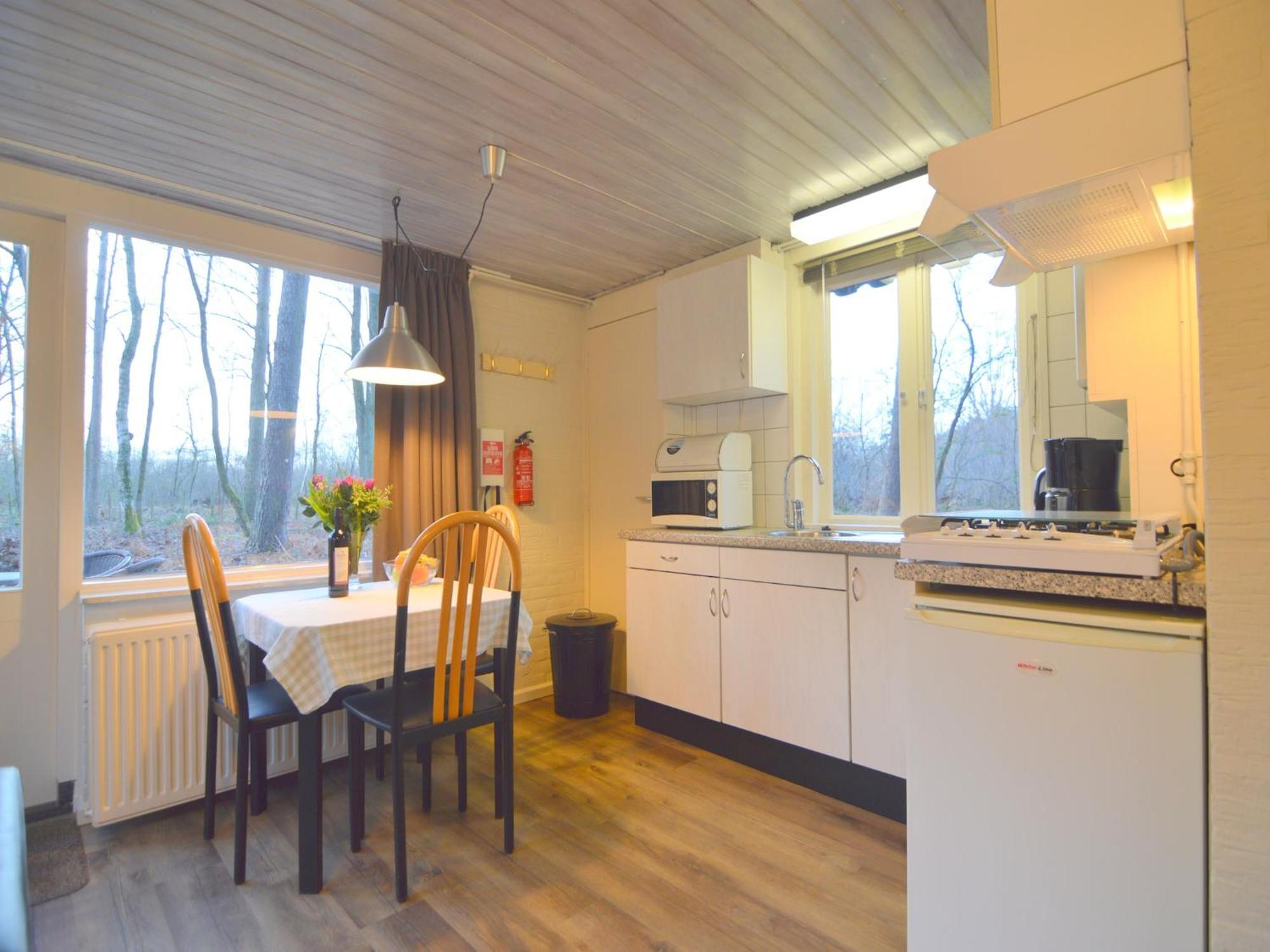 Completely Detached In A Nature Filled Park By A Large Fen Ferienhaus Stramproy