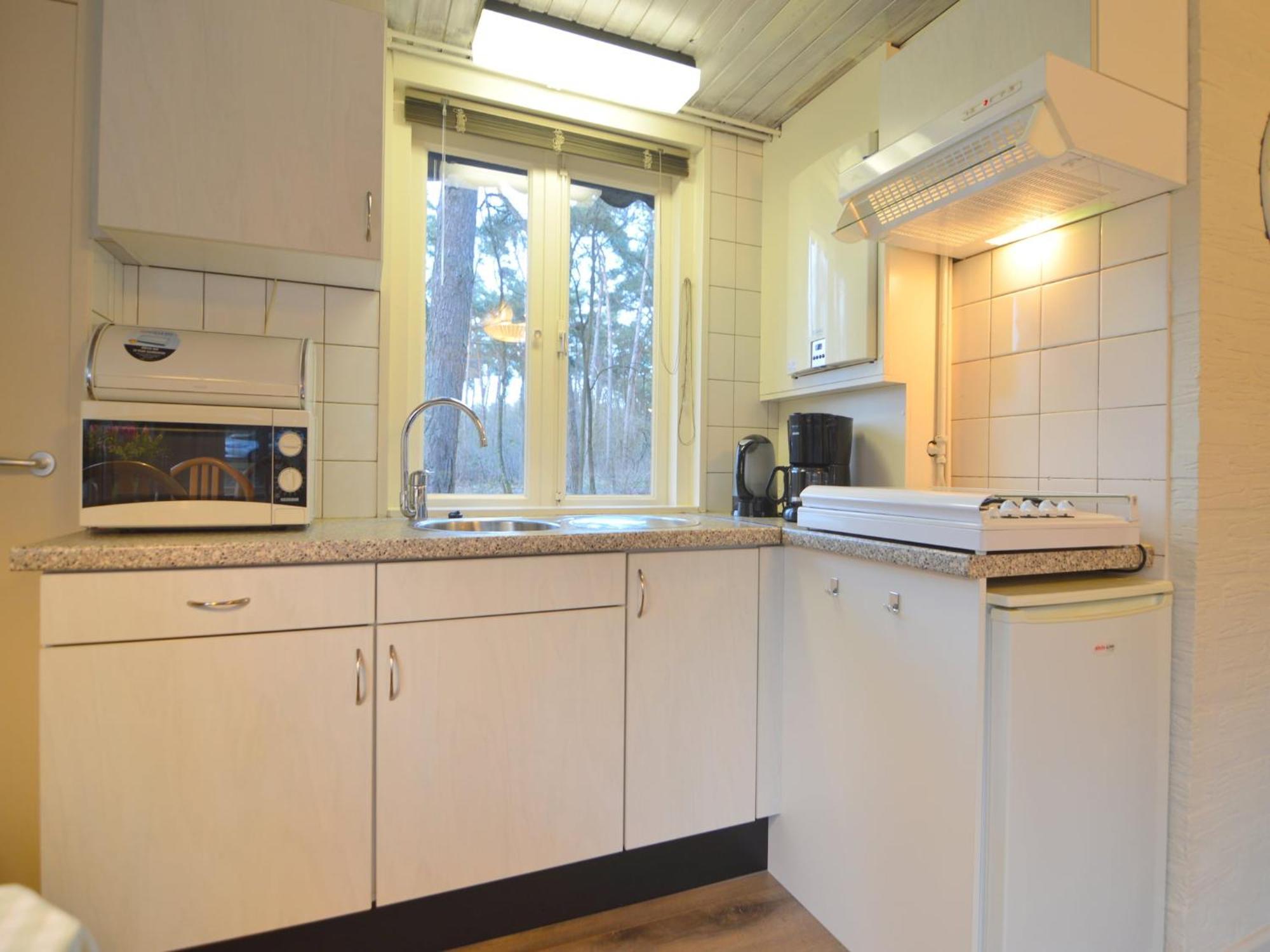 Completely Detached In A Nature Filled Park By A Large Fen Ferienhaus *