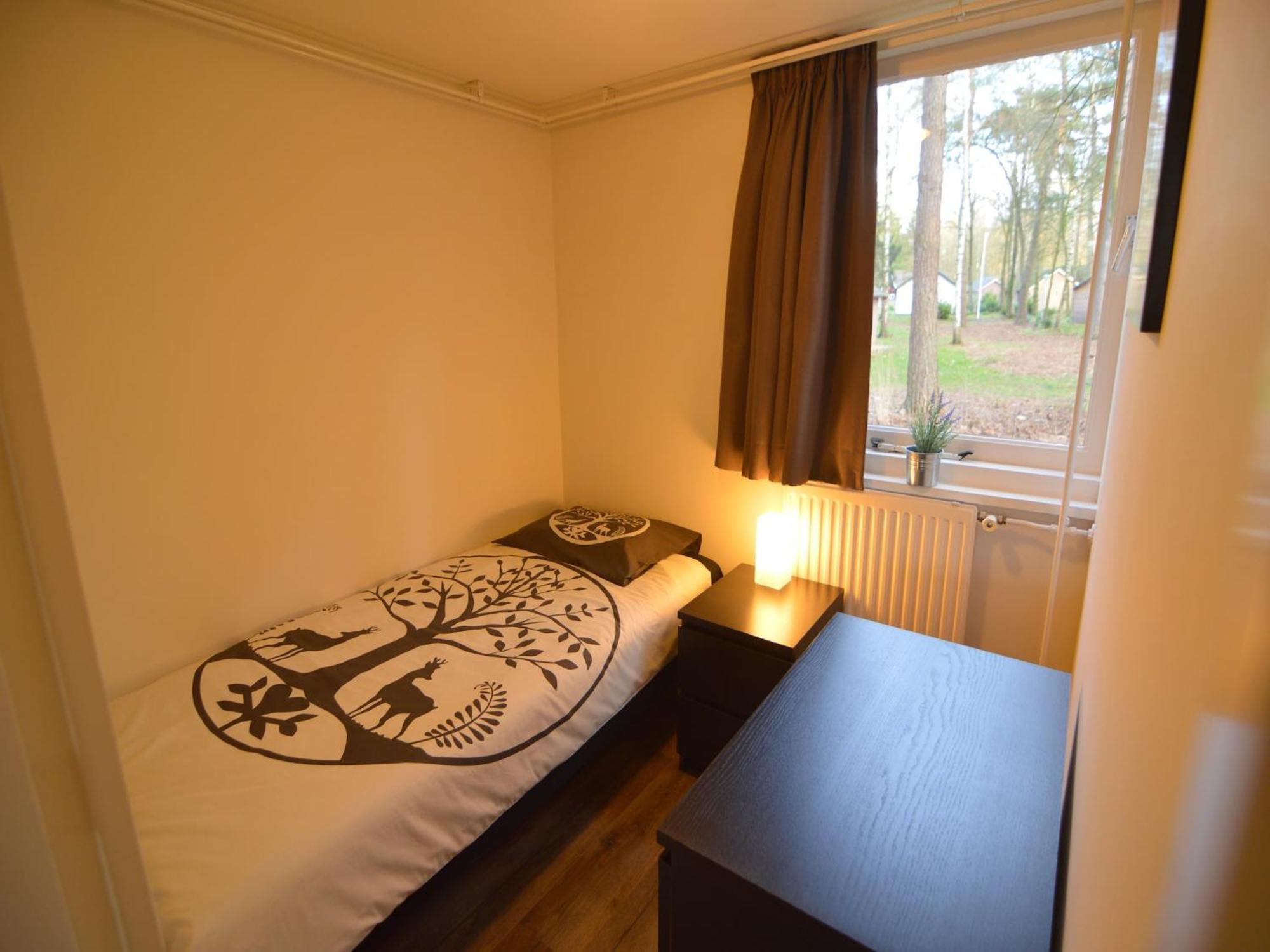 Ferienhaus Completely Detached In A Nature Filled Park By A Large Fen Stramproy